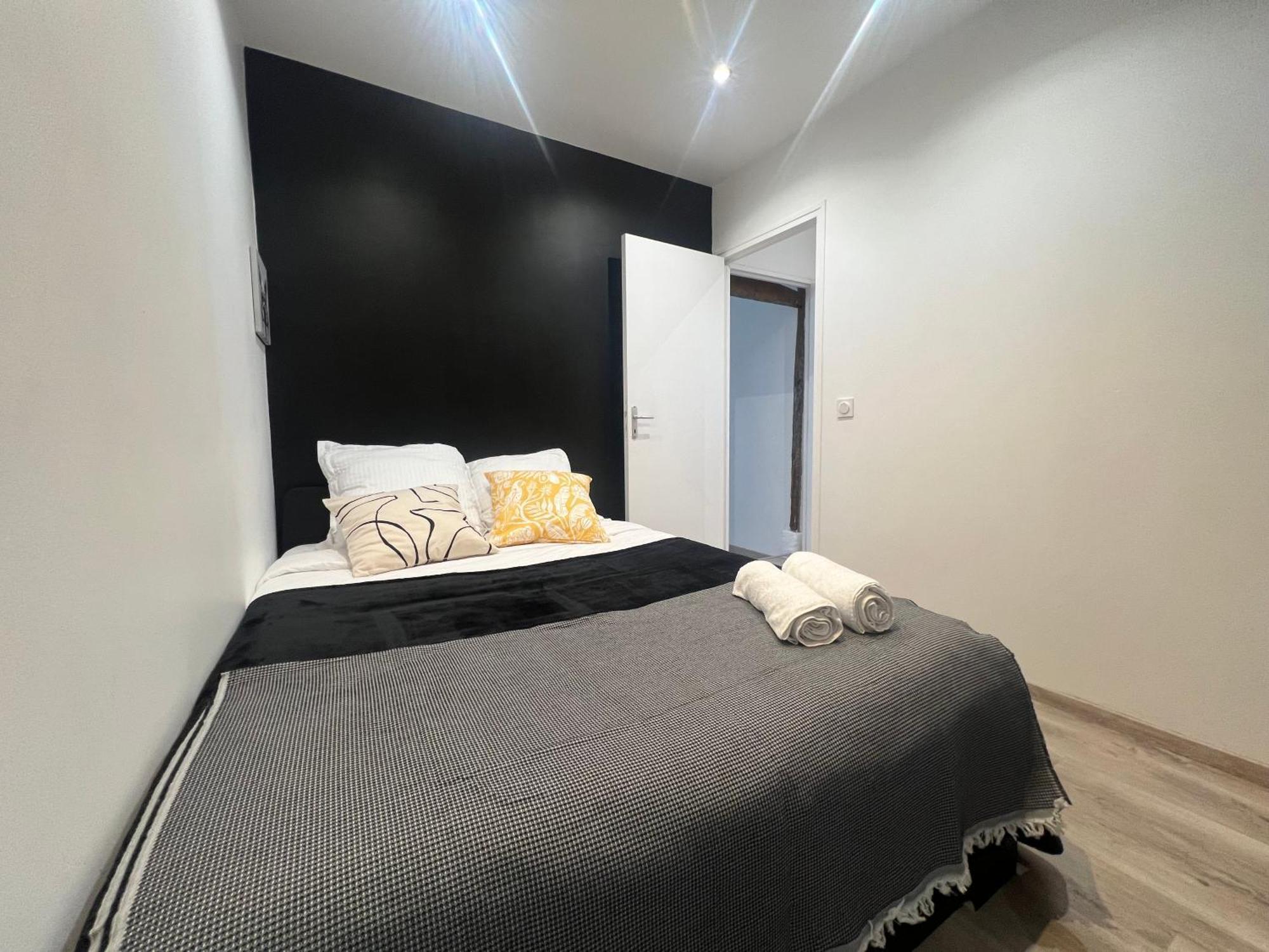 Home Sweet Home Batignolles 1 Bedroom - N37 Париж Екстериор снимка
