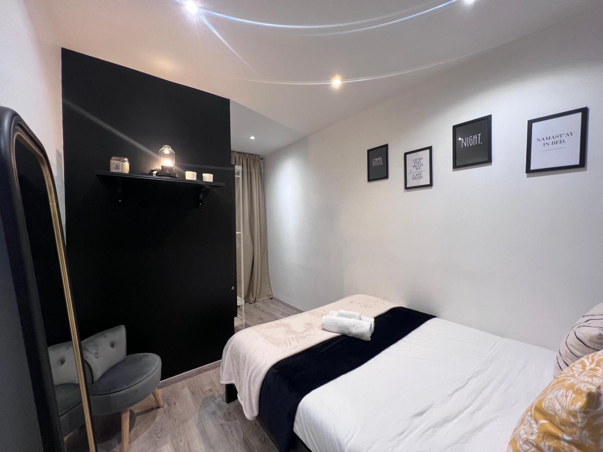 Home Sweet Home Batignolles 1 Bedroom - N37 Париж Екстериор снимка